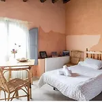 Santuari Del Coll Apartment